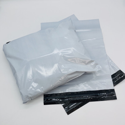 Курьерские пакеты БЕЛЫЙ УТОЛЩЁННЫЙ (глянцевый) 600 * 790 + 40мм(клеевой клапан) 100шт./уп.