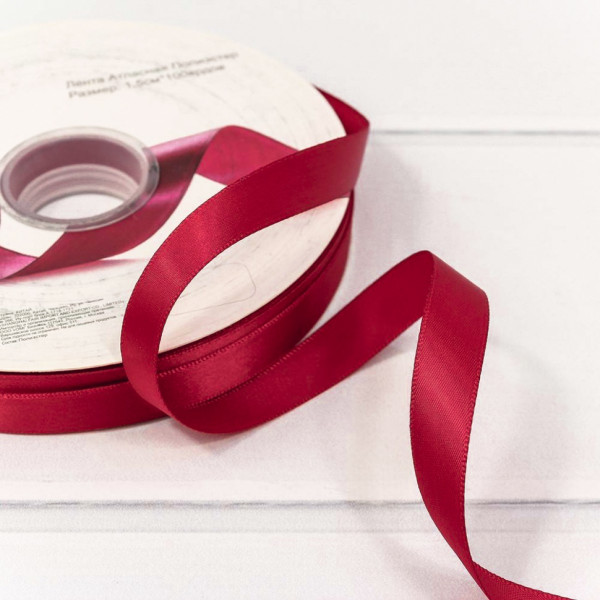 Лента атласная полиэстер класс А Красный 1.5см 100 ярд