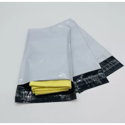 Курьерские пакеты БЕЛЫЙ УТОЛЩЁННЫЙ (глянцевый) 170 * 480 + 40мм (клеевой клапан) 100шт./уп.