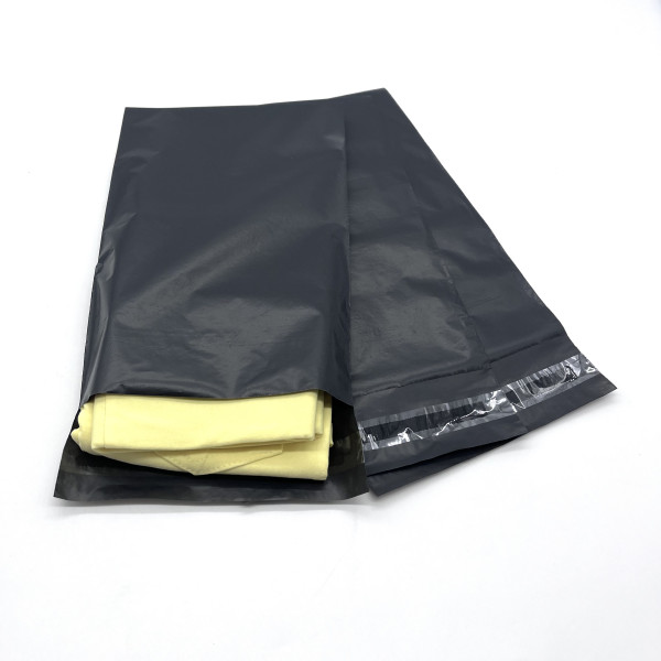 Курьерские пакеты ЧЁРНЫЙ (матовый) 350 * 400 + 40мм(клеевой клапан) 100шт./уп.