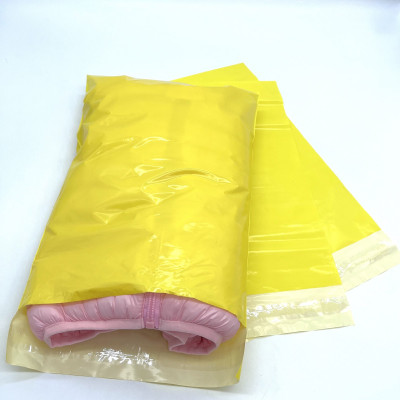 Курьерские пакеты ЖЁЛТЫЙ (глянцевый) 400 * 500 + 40мм(клеевой клапан) 100шт./уп. фото